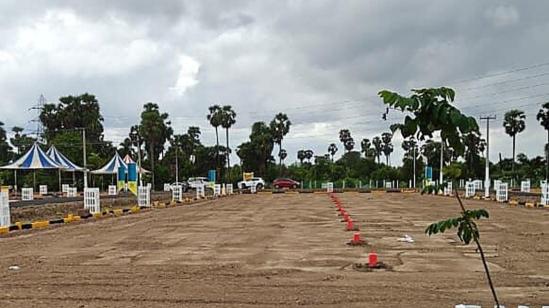 VIP Viruksham Site Visit — Singaperumal Koil, Opposite Mahindra World City